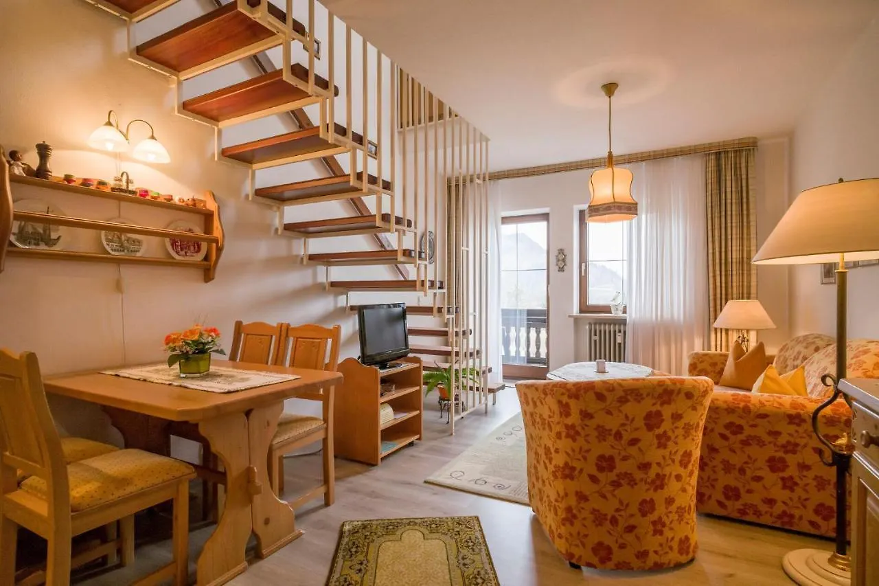 Ferienwohnung Stigloher Im Bergschloessl オーバーアウドルフ ドイツ